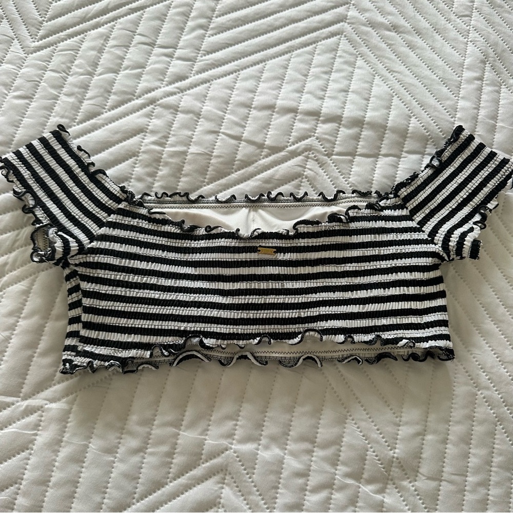 Victoria Secret PINK off-the-shoulder Swim Top - Picture 3 of 4